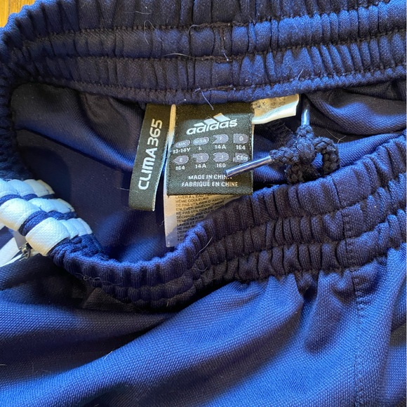 ADIDAS VINTAGE TRACK PANTS CLIMA365
Size: Youth L fits XSmall adult - Picture 4 of 4